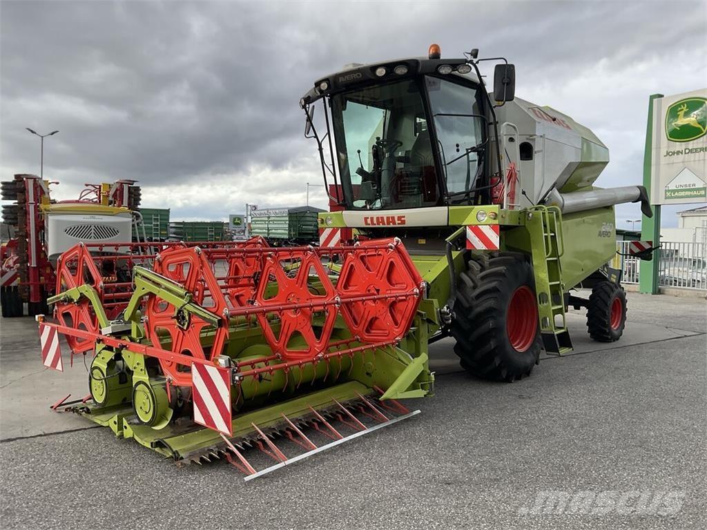 CLAAS AVERO 240 Maaidorsmachines