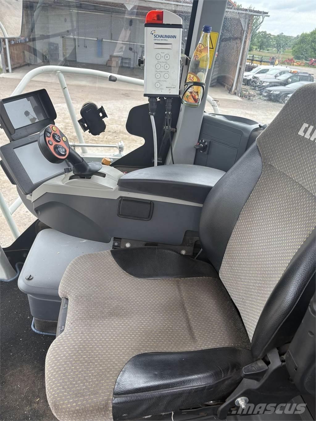 CLAAS Jaguar 960 Getrokken veldhakselaar