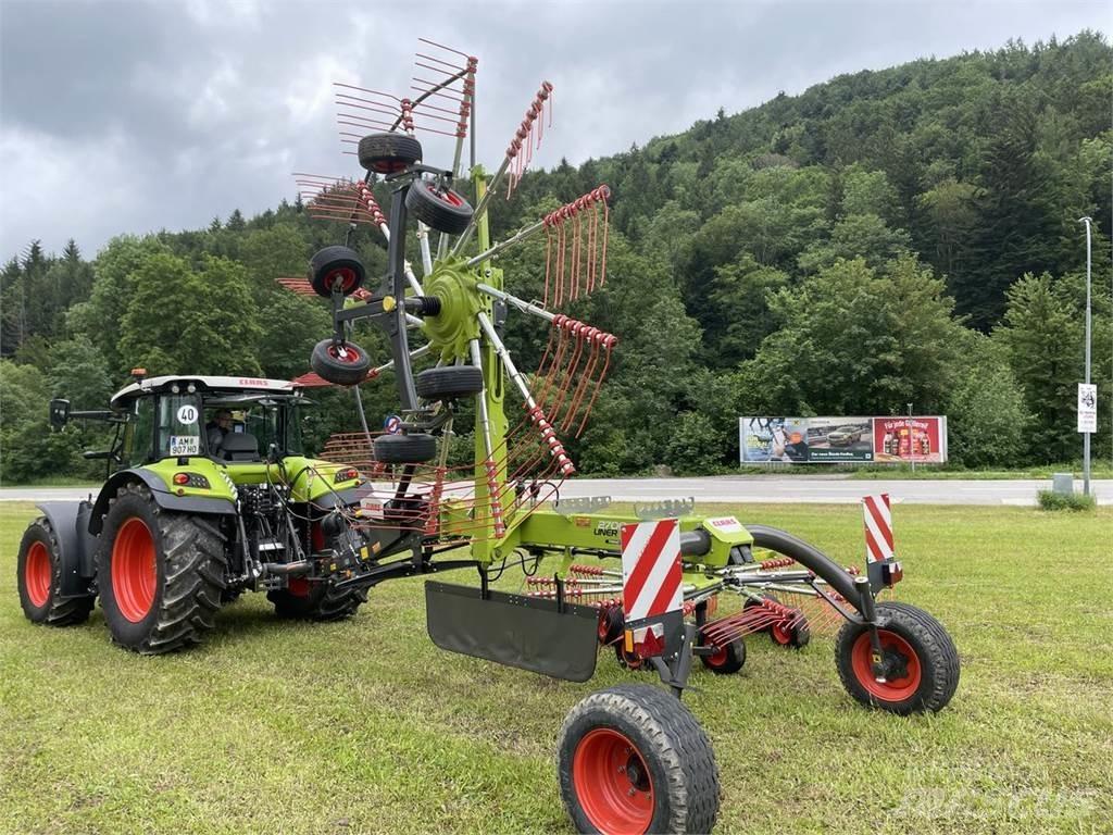 CLAAS Liner 2700 Zwadmaaiers
