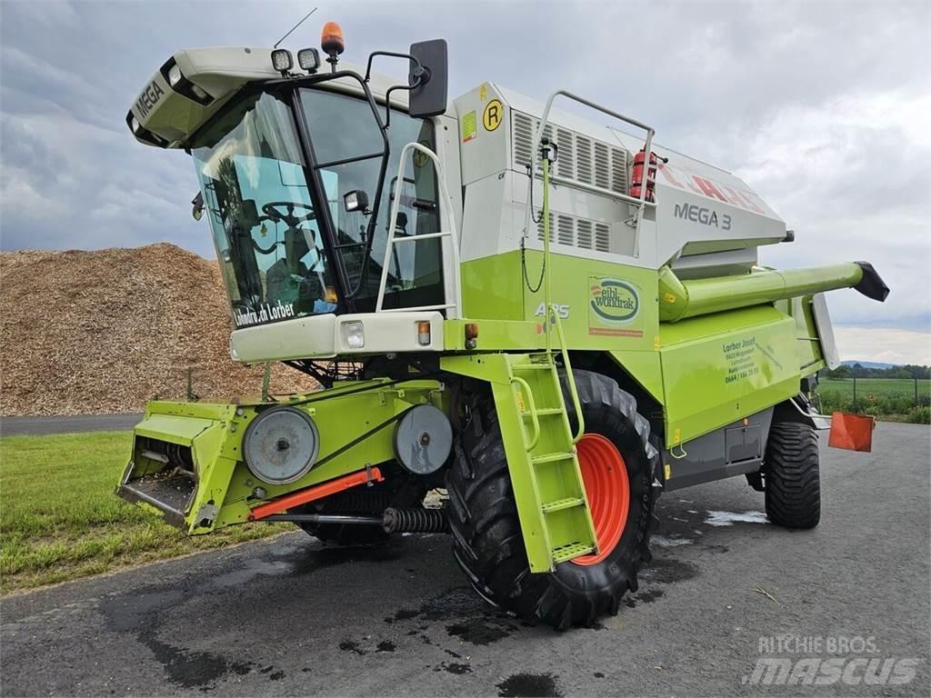 CLAAS Mega 370 Maaidorsmachines