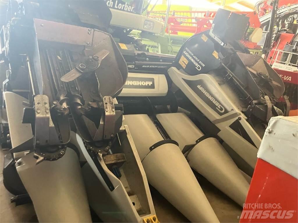 CLAAS Mega 370 Maaidorsmachines