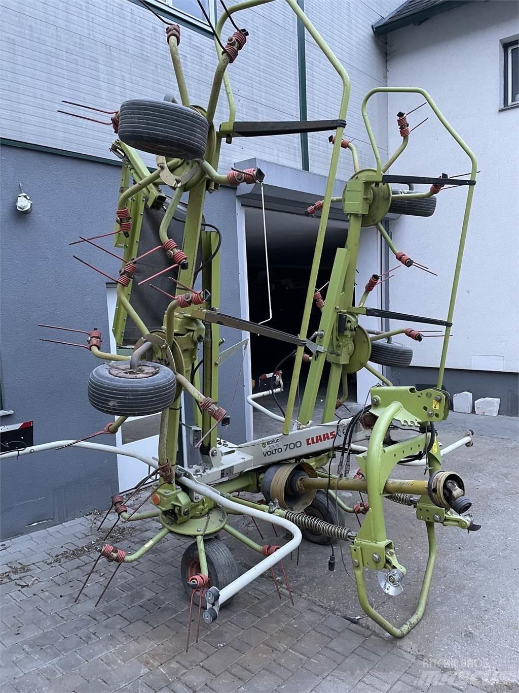 CLAAS VOLTO 700 Schudders