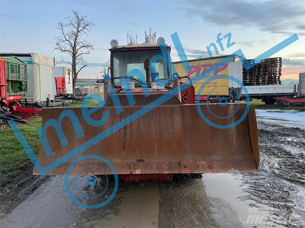  DT 75 Raupe Tractoren