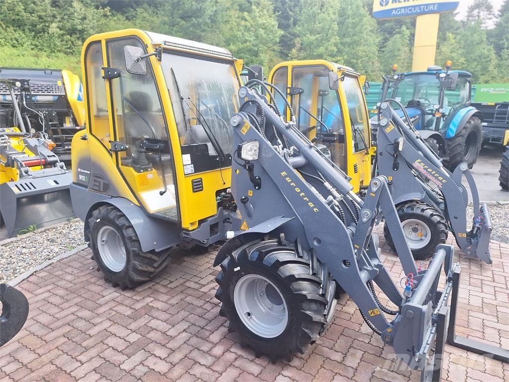 Eurotrac W12S Voorladers en gravers