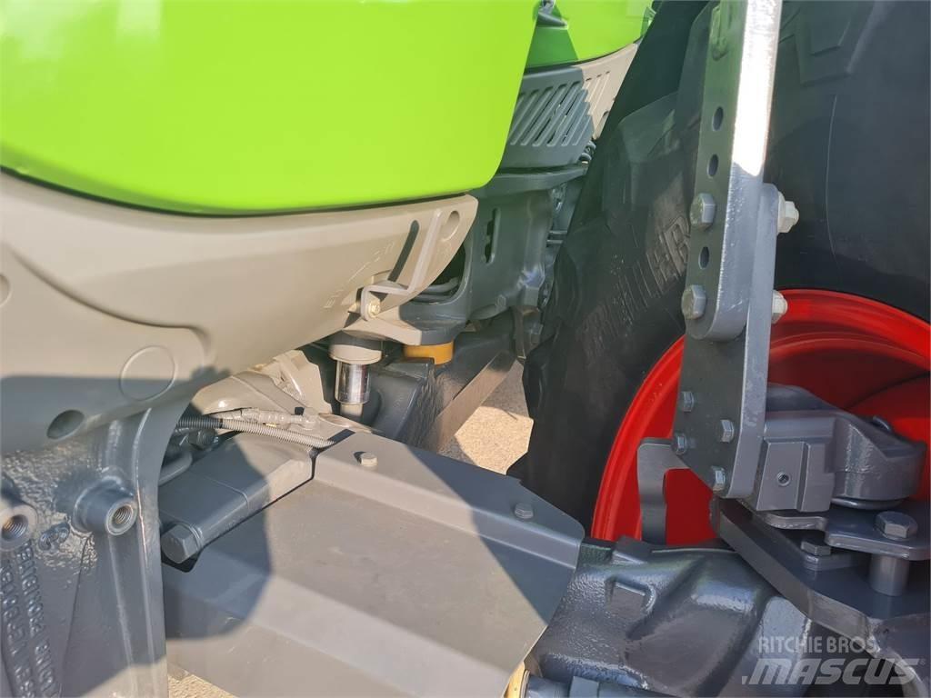 Fendt 724 Vario Tractoren