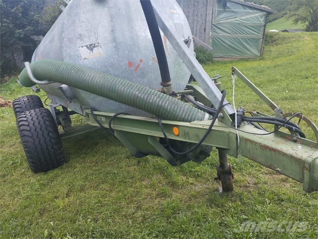 Fliegl  Mesttank