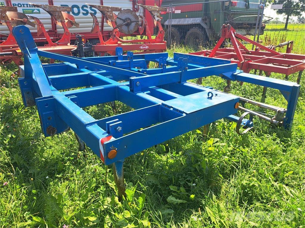 Gruber 270 Cultivatoren