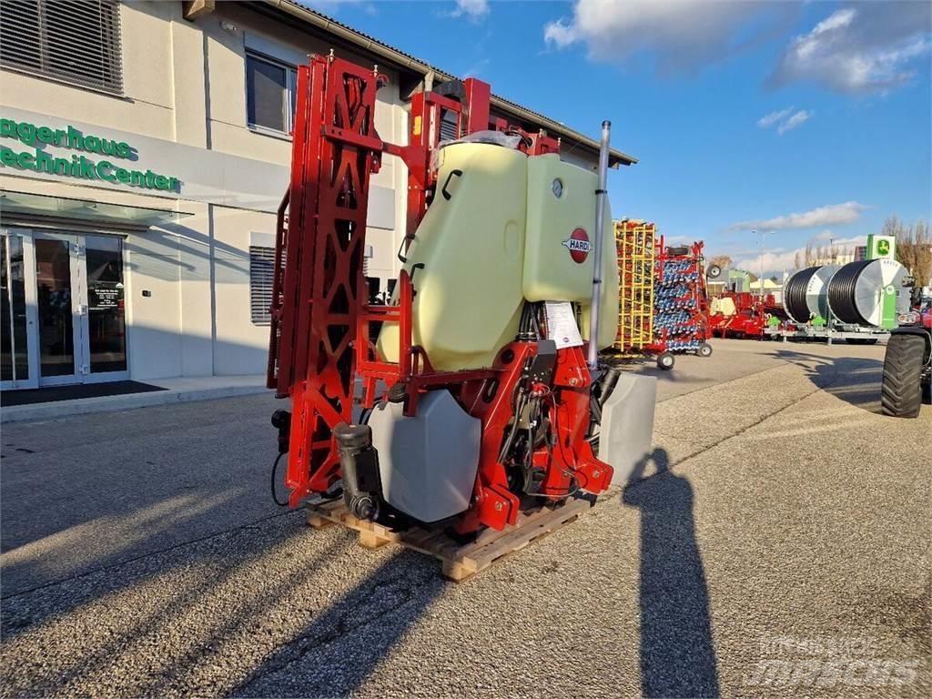 Hardi Mega 12 Getrokken spuitmachines