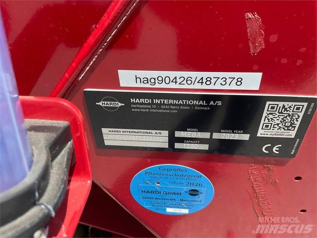Hardi Mega 1200 Getrokken spuitmachines