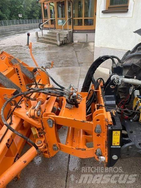 Hauer SRS - 2 - 2800 Sneeuwschuivers en -ploegen