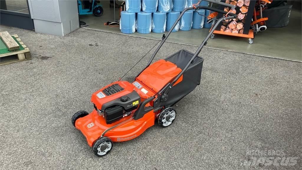 Husqvarna LC 247S Rijmaaiers
