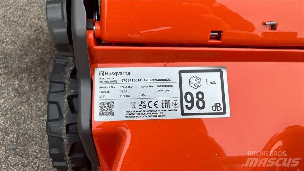 Husqvarna LC 253S Rijmaaiers