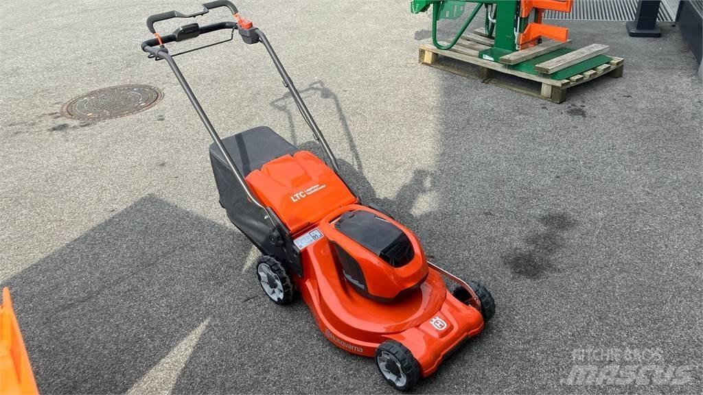 Husqvarna LC 347iVX Rijmaaiers