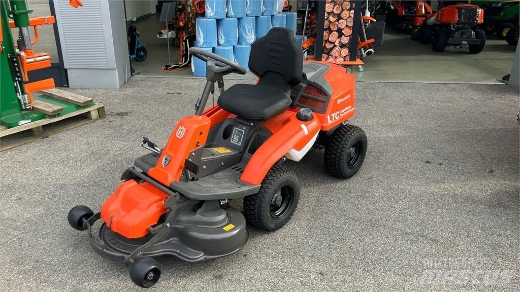 Husqvarna R 214TC Terreinbeheermachines - overige