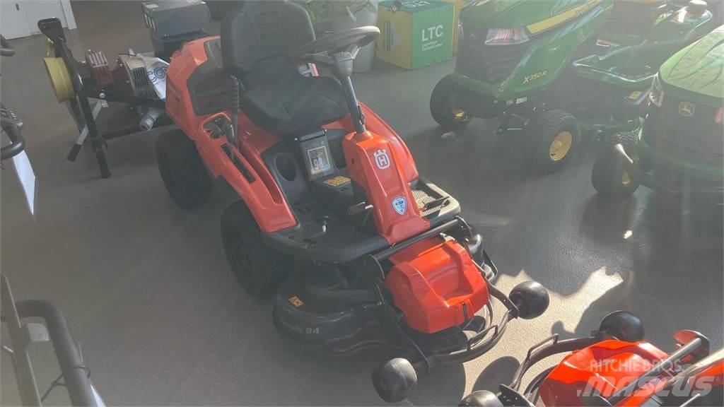 Husqvarna R 214TC Terreinbeheermachines - overige