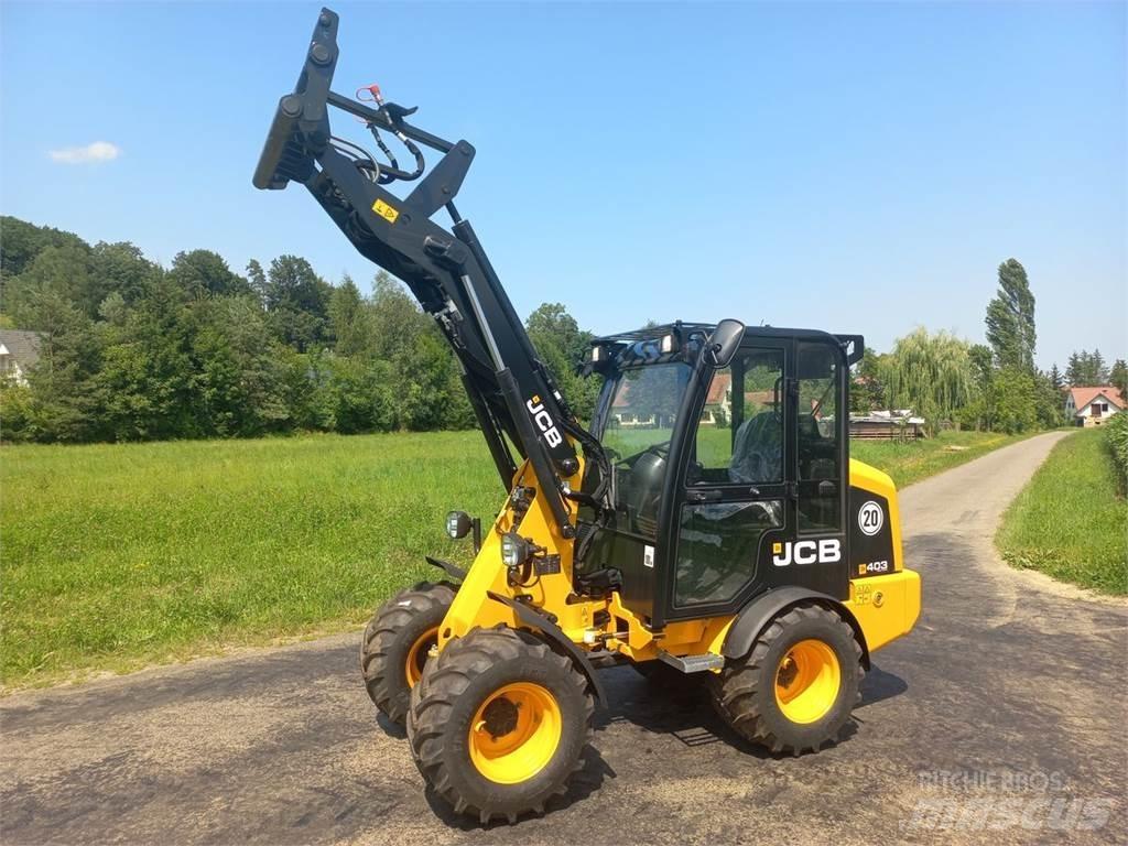 JCB 403 Agri Voorladers en gravers