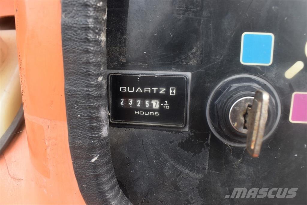 JLG 450AJ Knikarmhoogwerkers