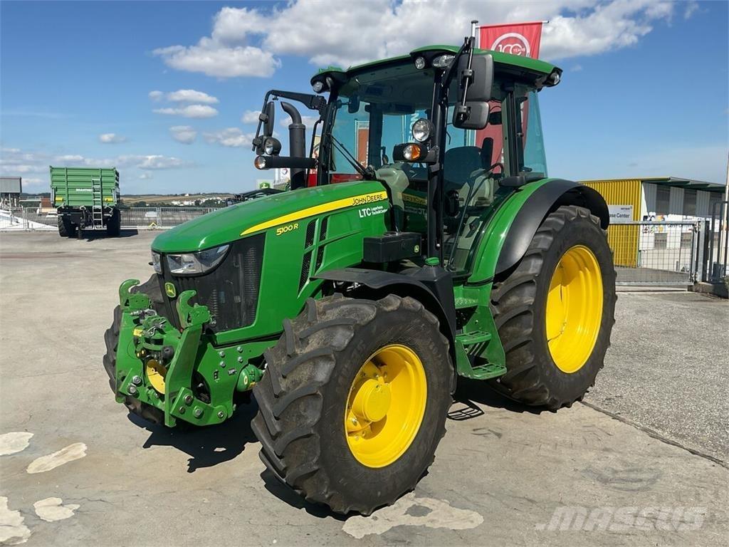 John Deere 5100R Tractoren