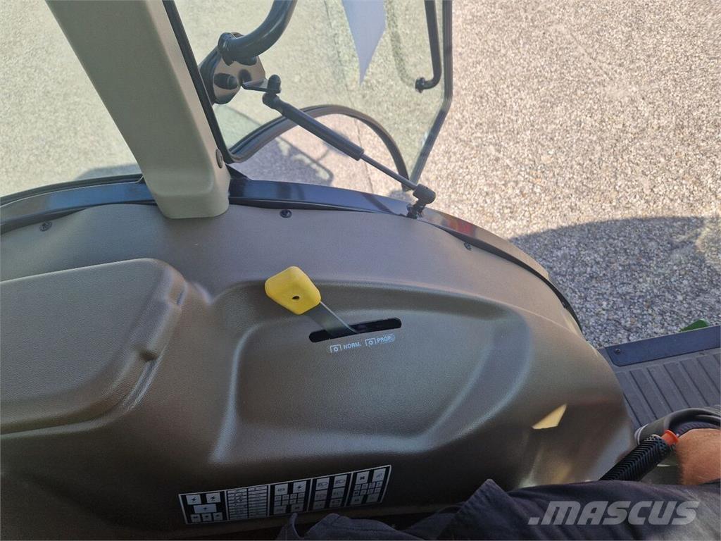 John Deere 5105GN Tractoren