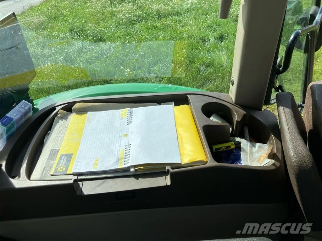 John Deere 5820 Tractoren