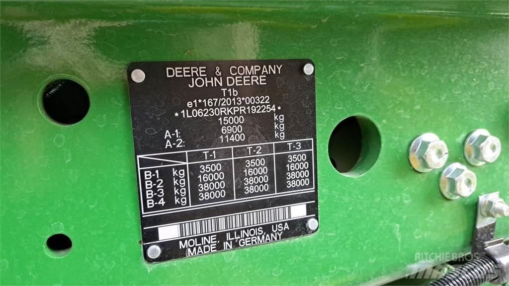 John Deere 6 R 230 Tractoren