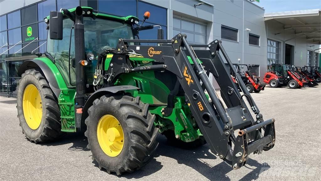 John Deere 6130R Tractoren