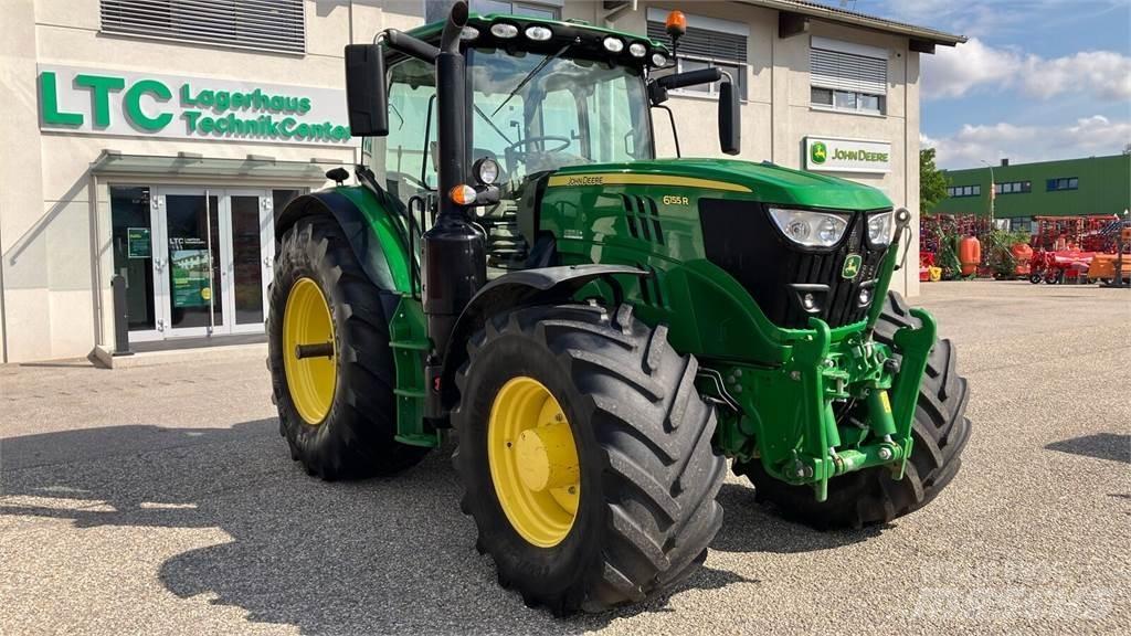 John Deere 6155R Tractoren