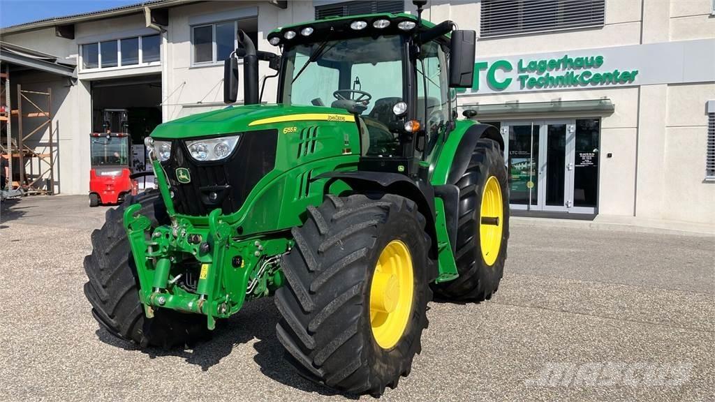 John Deere 6155R Tractoren
