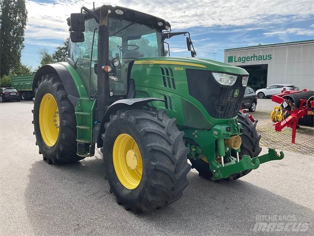 John Deere 6170R Tractoren