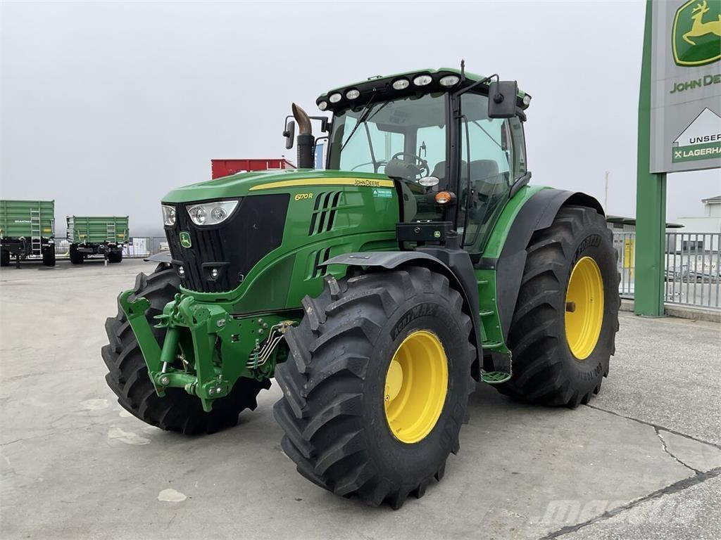 John Deere 6170R Tractoren