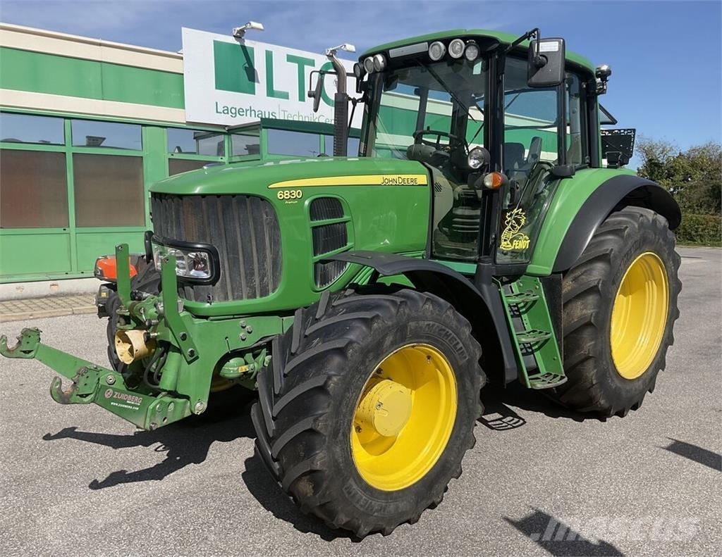 John Deere 6830 Tractoren
