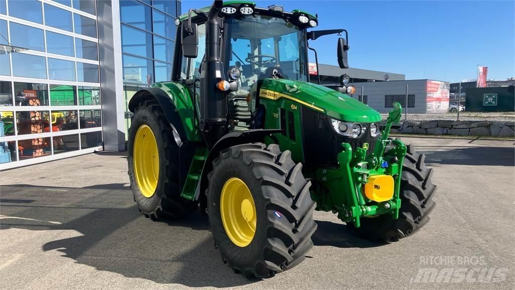 John Deere 6M 125 Tractoren