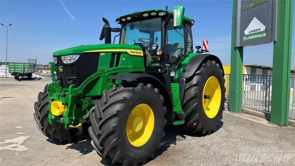 John Deere 6R 215 Tractoren
