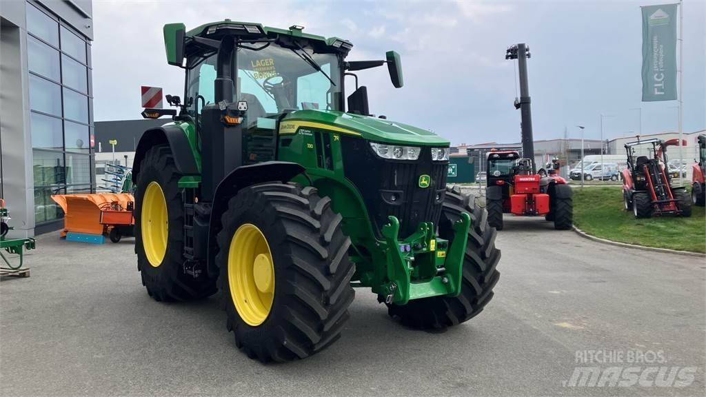 John Deere 7R 330 Tractoren
