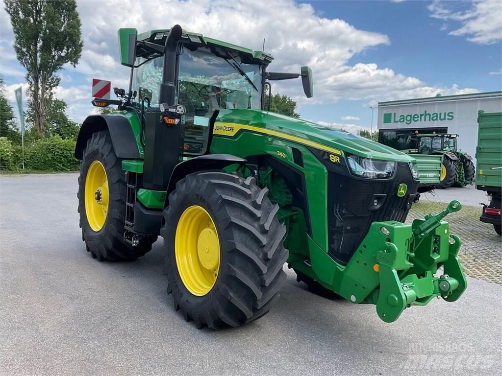 John Deere 8R340 Tractoren