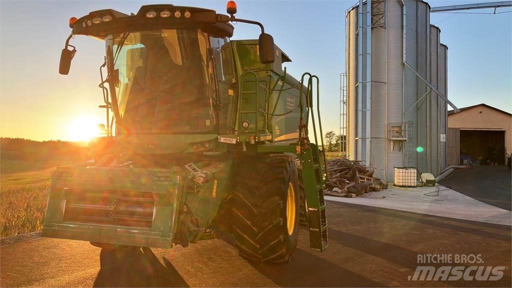 John Deere T550 HM Maaidorsmachines