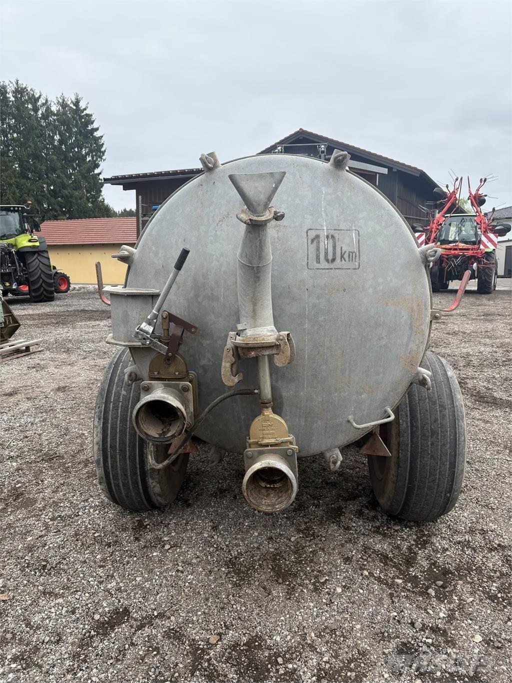 Kirchner 4000 L Mesttank