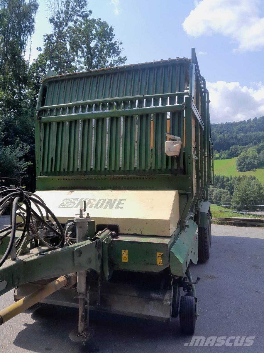 Krone Titan R48 Opraapwagens