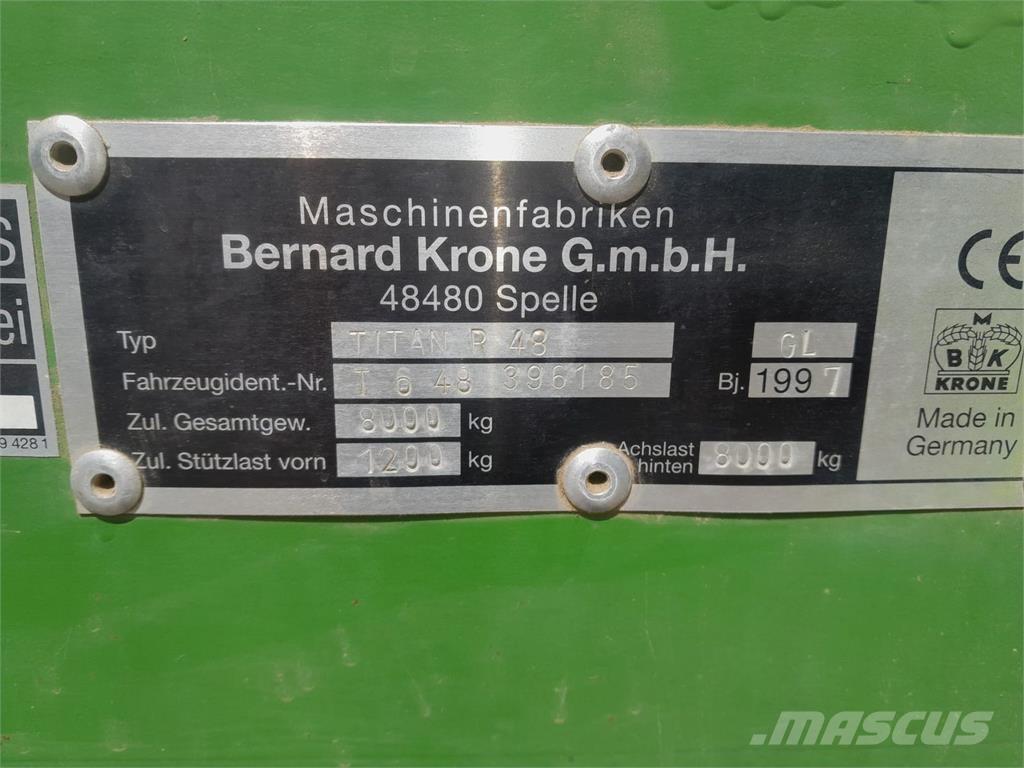 Krone Titan R48 Opraapwagens