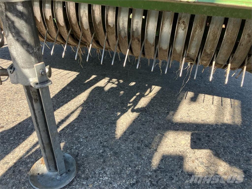 Krone V 150 XC Ronde-balenpersen