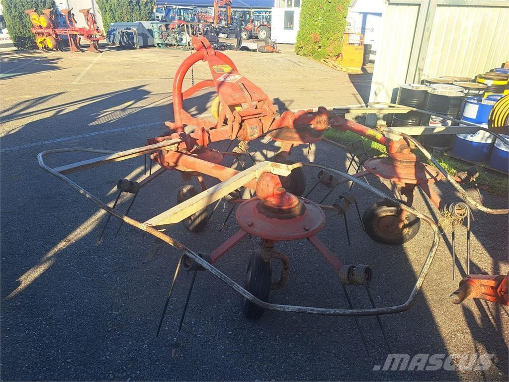 Kuhn 4 Kreisel Schudders