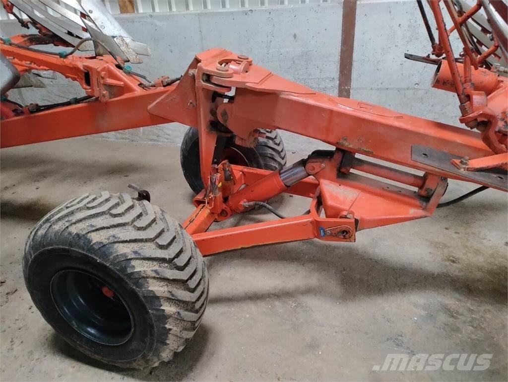 Kuhn Manager 8 NSH Conventionele ploegen