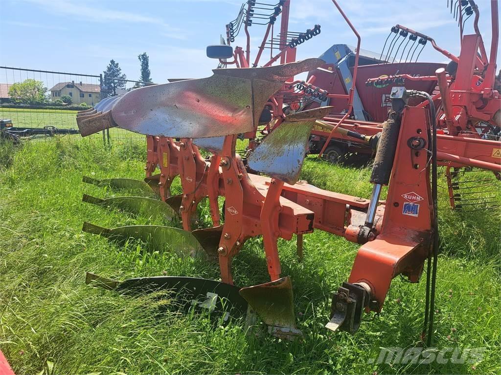 Kuhn Master 120 Conventionele ploegen