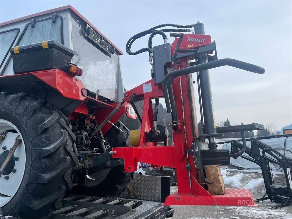 Lindner 1600 A Tractoren