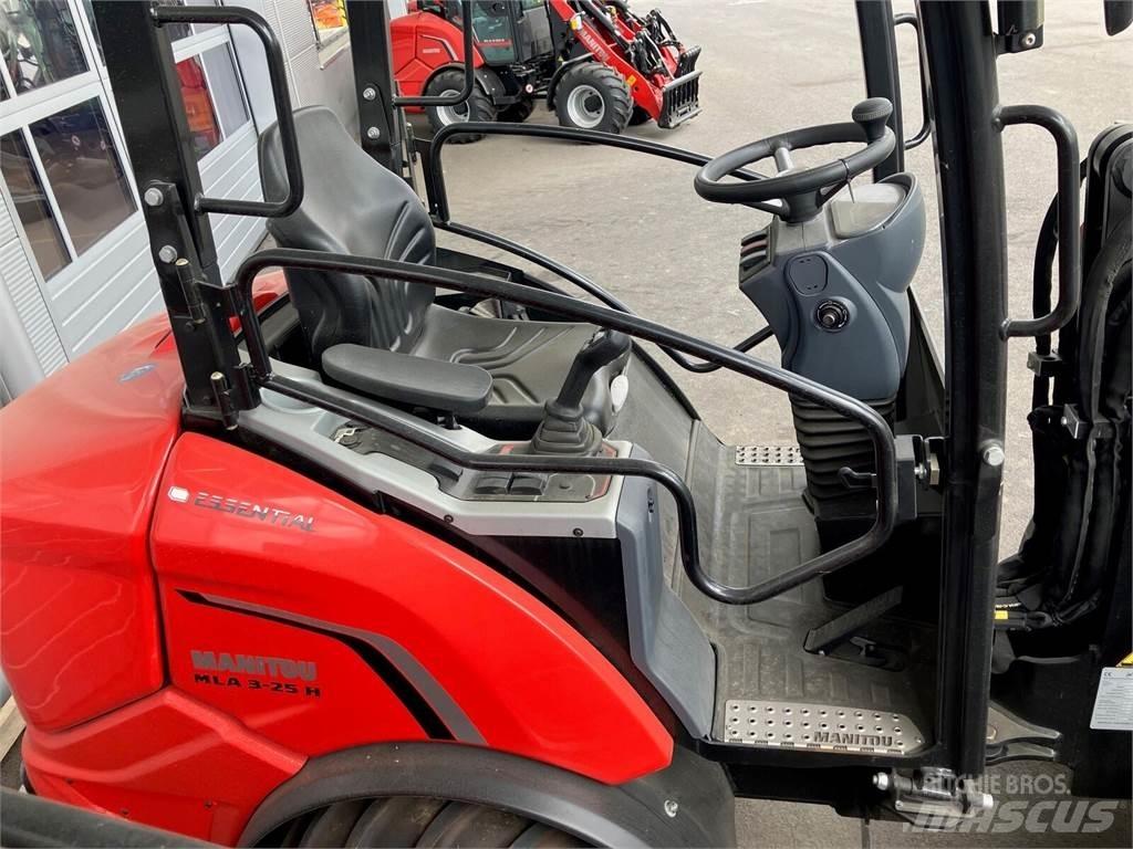 Manitou MLA 3-25 Voorladers en gravers
