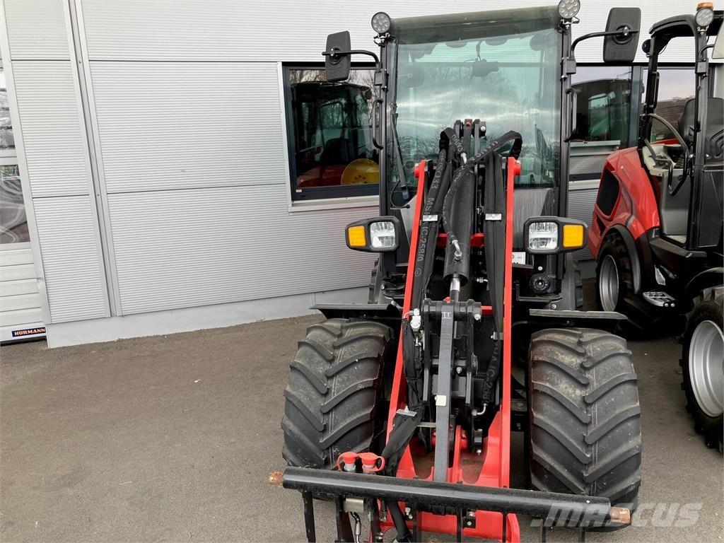 Manitou MLA 4-50 Voorladers en gravers