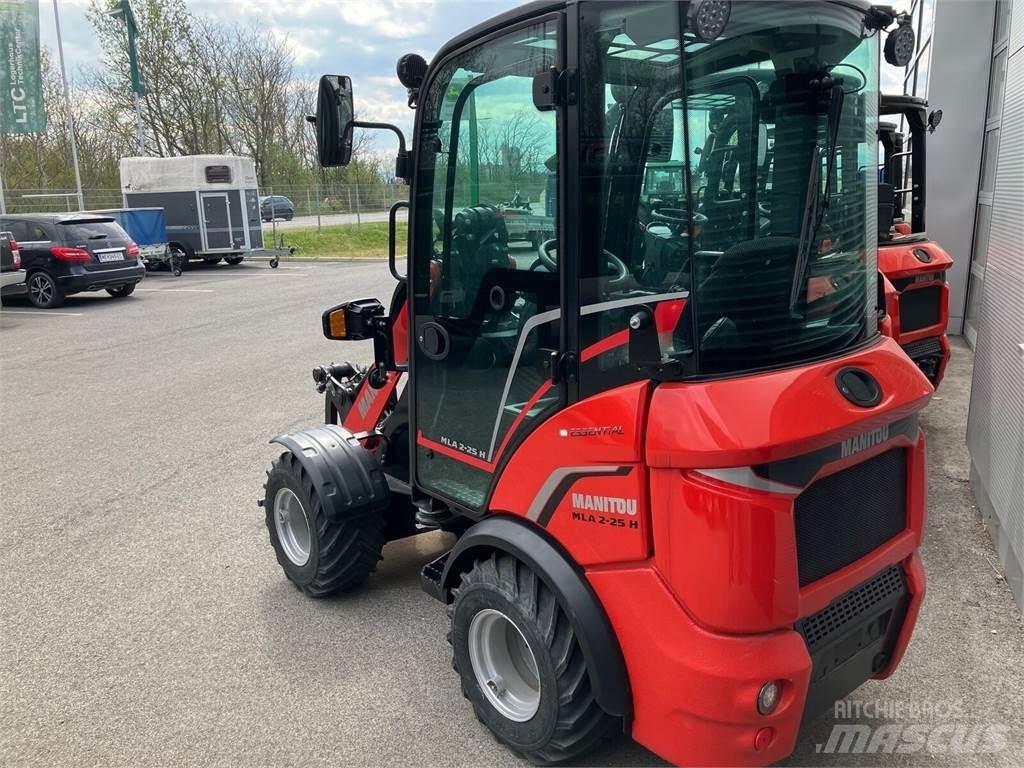 Manitou MLA2-25 Voorladers en gravers