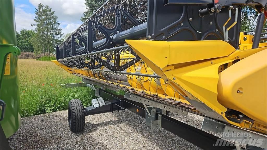 New Holland CX8040 Maaidorsmachines
