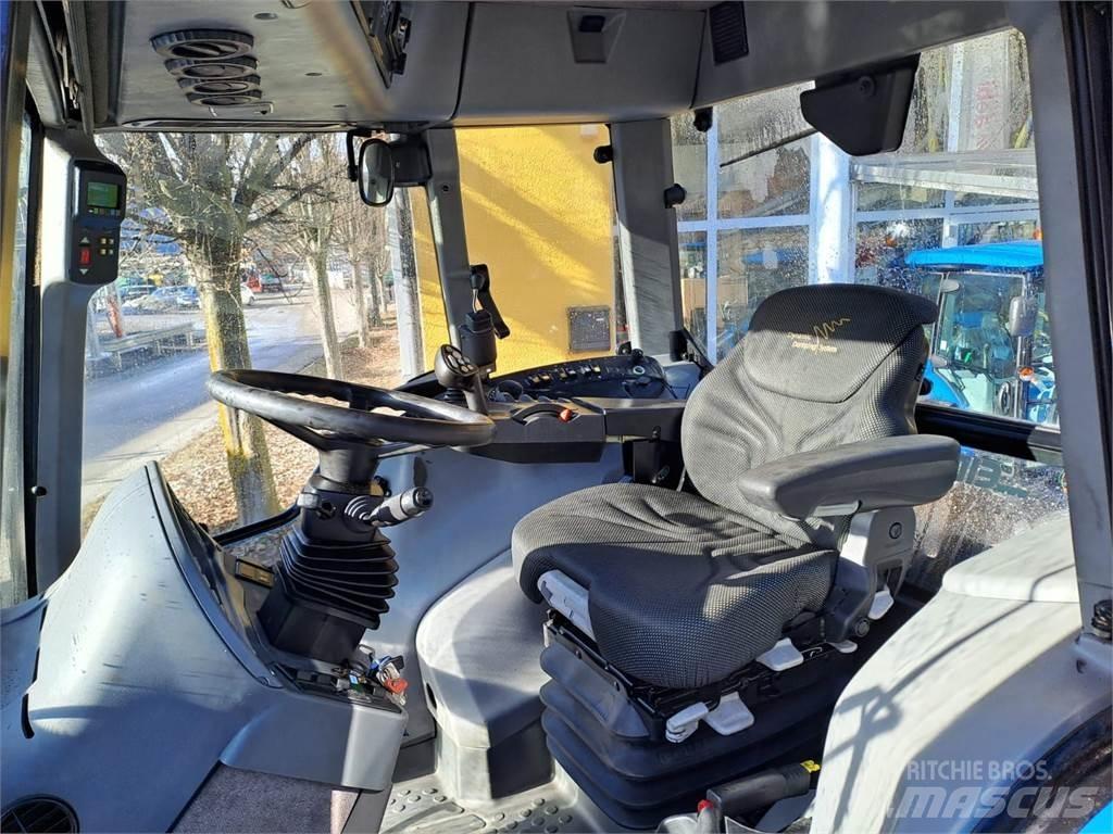 New Holland TVT 190 Tractoren