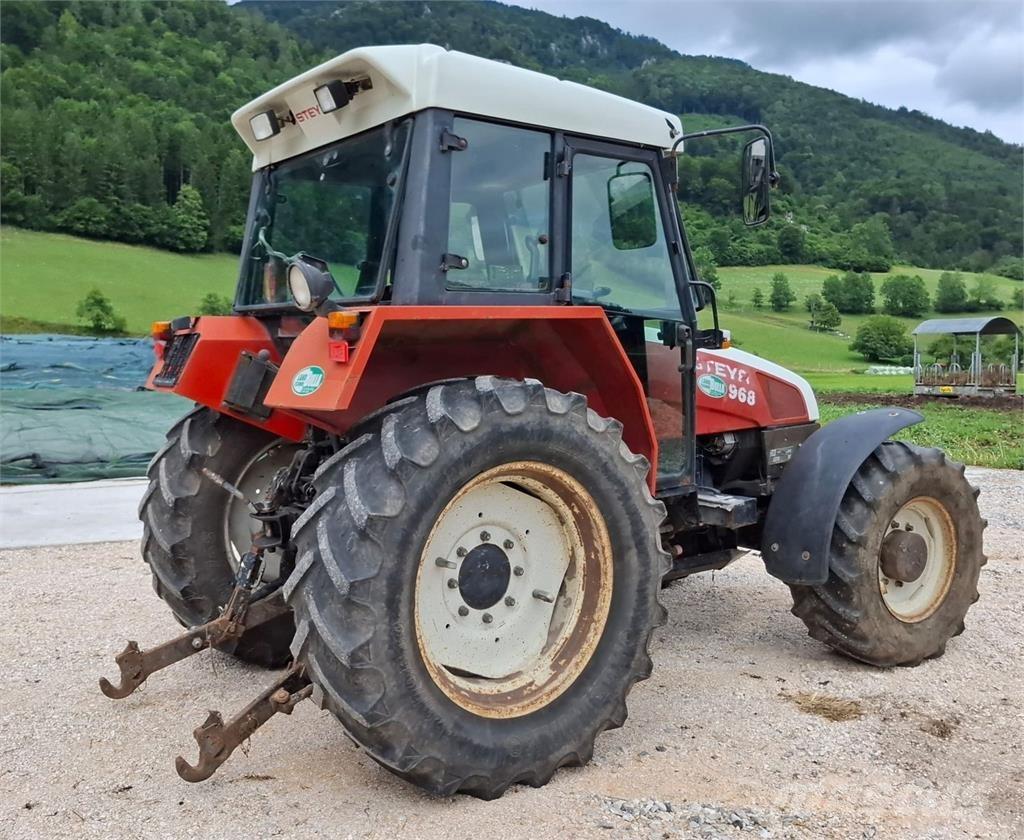 Steyr 968 M A Tractoren